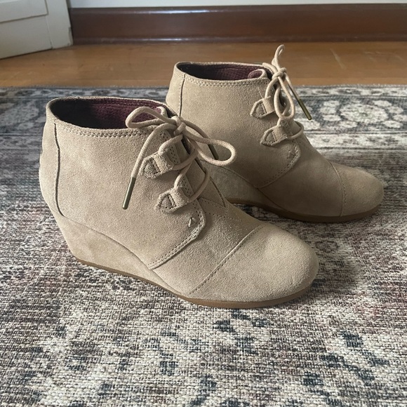 TOM’s Women’s Size 7 Wedge Booties - Picture 2 of 5
